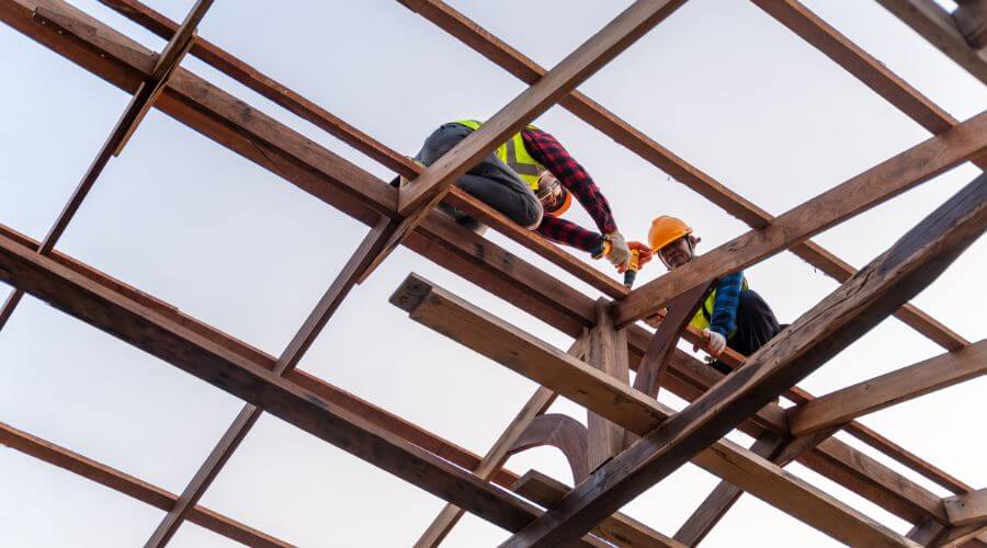 Expert new roof installation services in Elberta, MI
